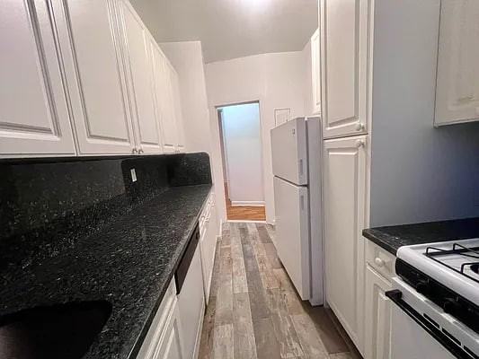 546 W 156Th St - Photo 5 of 10