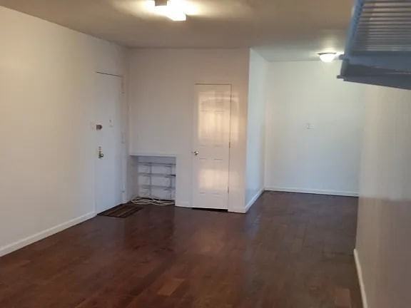 None 13605Cor Sanford Ave - Photo 4 of 6