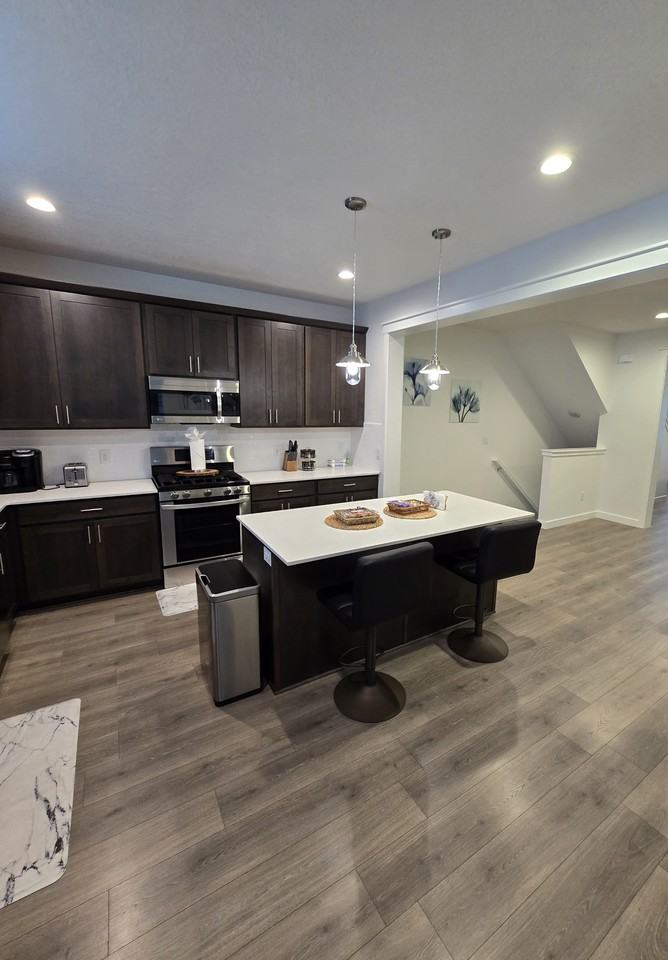 2124 Nw - Photo 5 of 22