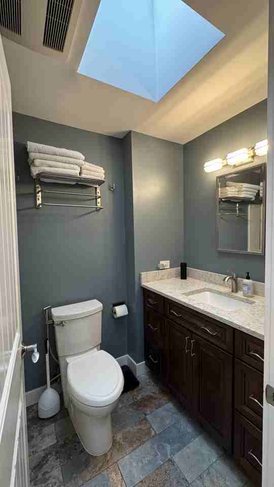 505 Mt Hood Dr Sw #NA - Photo 4 of 23