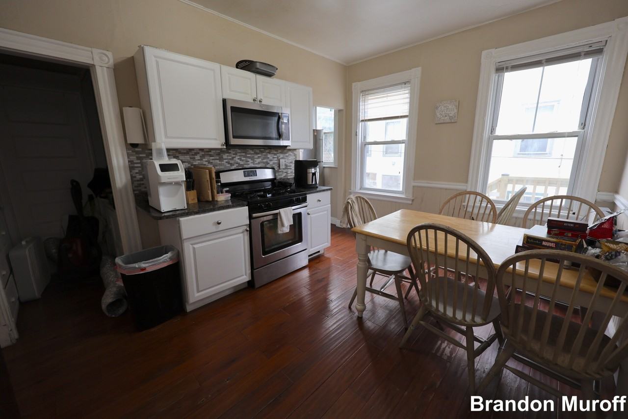 33 Ridgemont St #1 - Photo 2 of 11