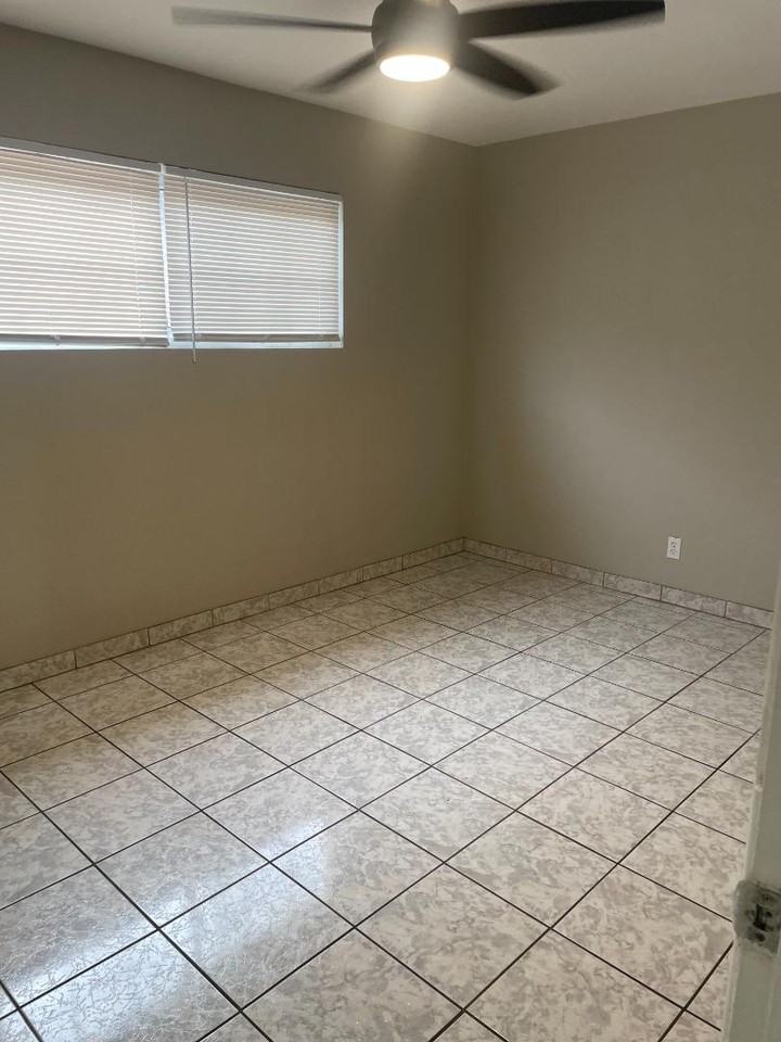 3539 Baltic Ave - Photo 2 of 20