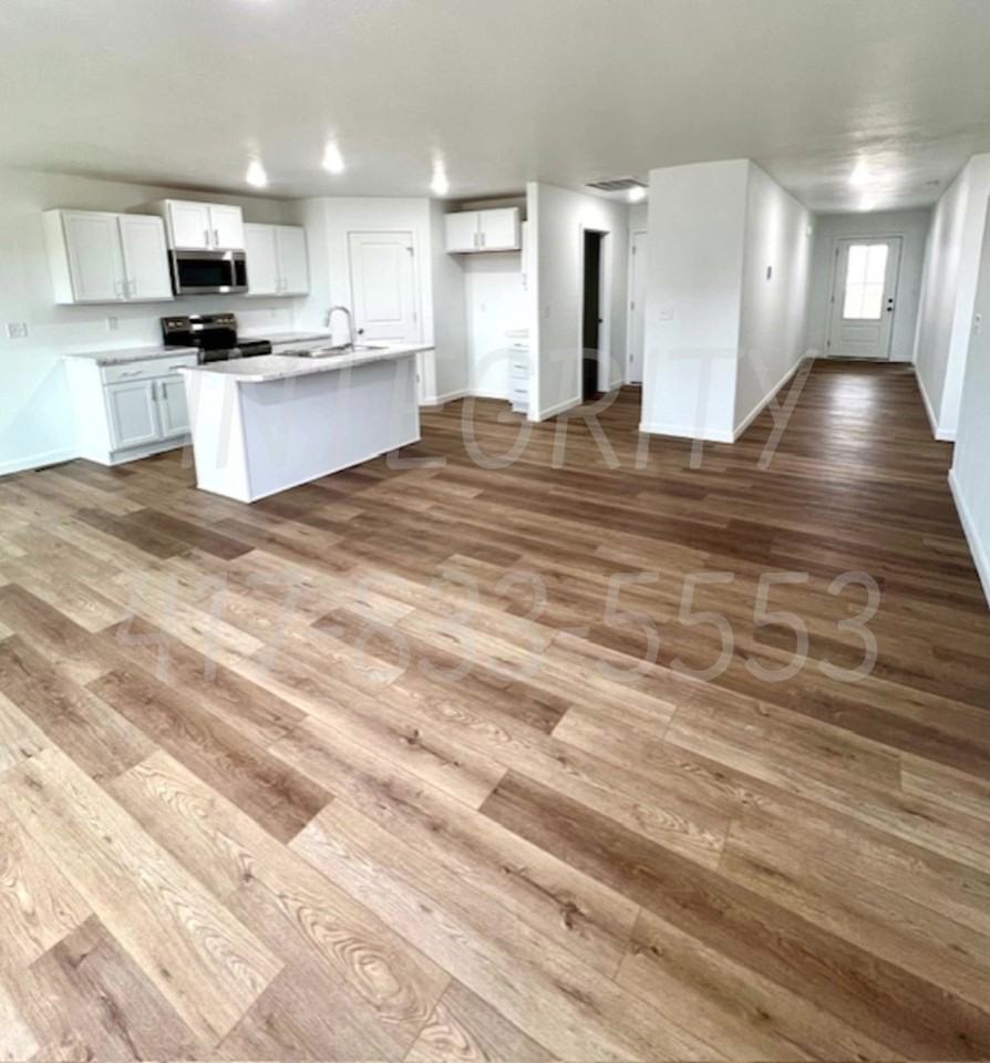 478 Lennox St #NA - Photo 2 of 19