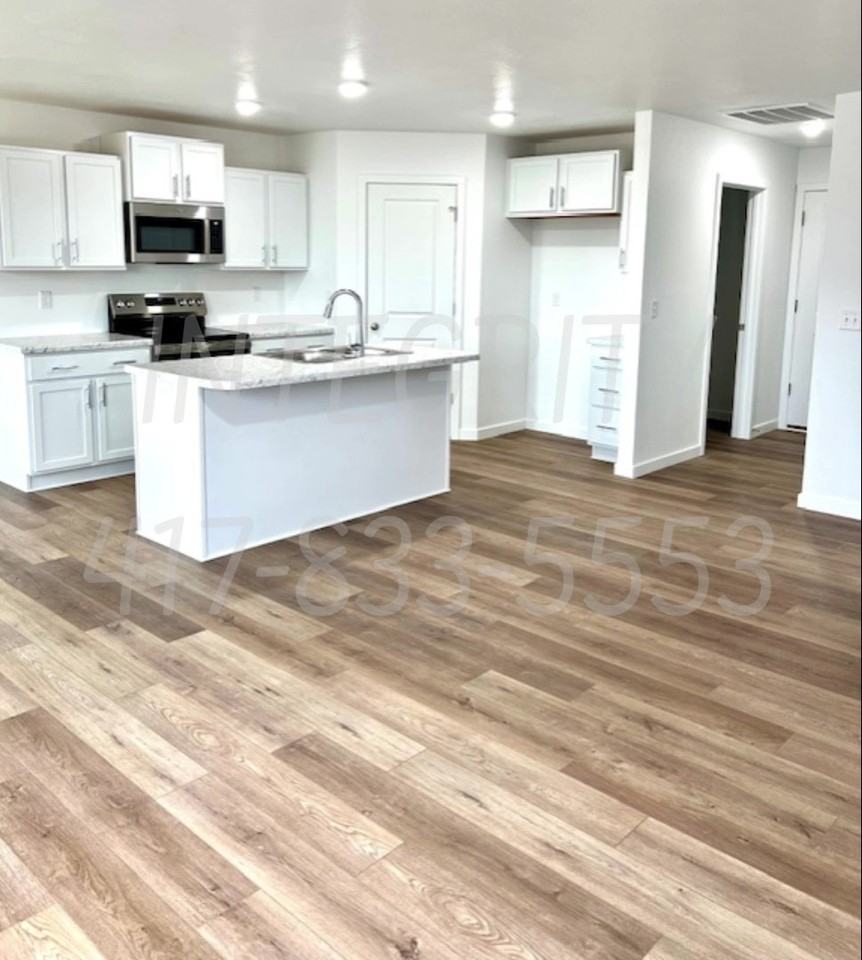 478 Lennox St #NA - Photo 3 of 19