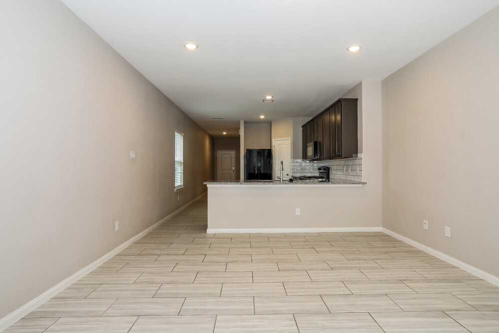 12469 Lake Conroe Hills Dr - Photo 5 of 17