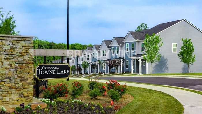 151 Windflower Way - Photo 2 of 30