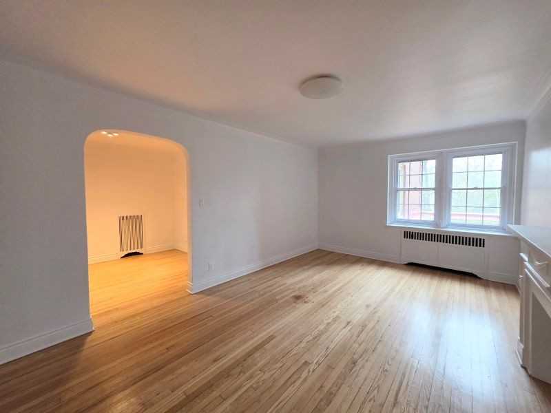 2 Rue Ellerdale #8 - Photo 3 of 7