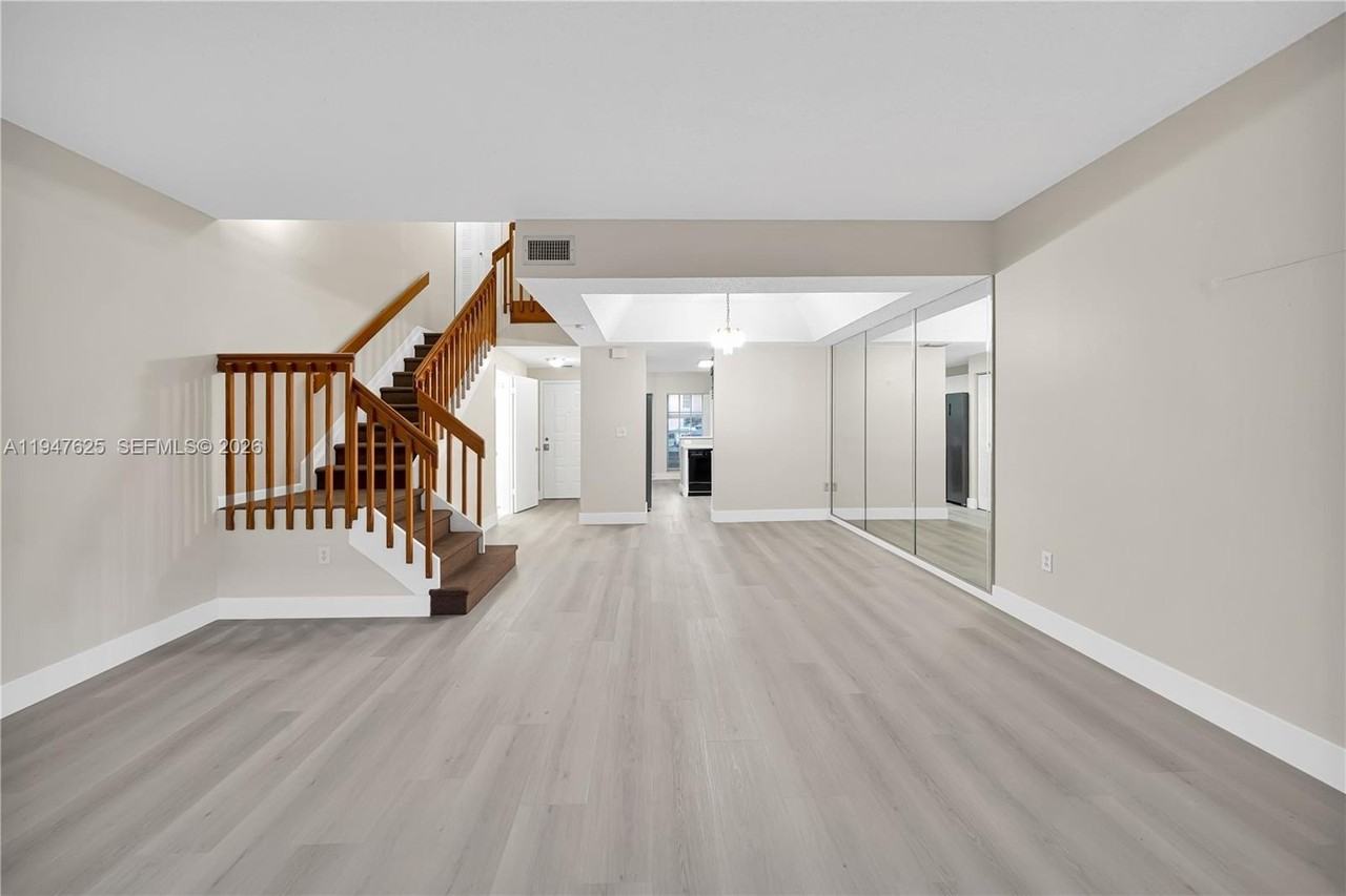 14325 Sw 57th Ln #6-6 - Photo 5 of 22