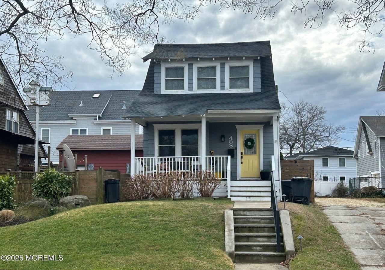 403 8th Ave - Photo 2 of 21