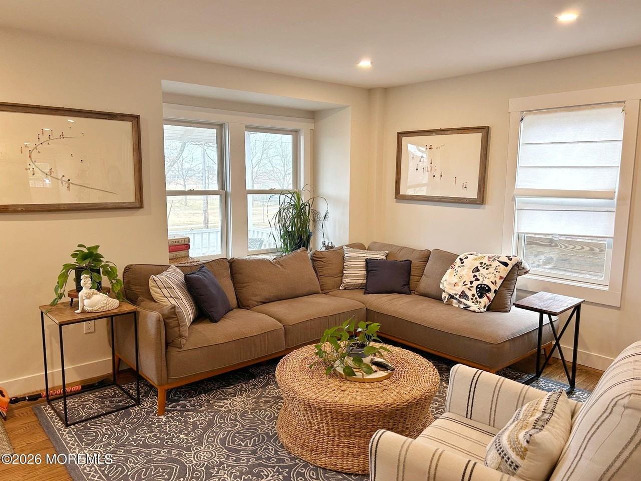 403 8th Ave - Photo 5 of 21