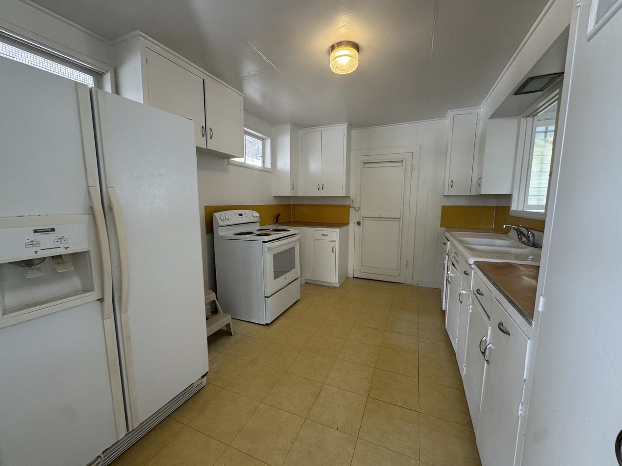 3040 Lakimau St #3040 - Photo 5 of 12