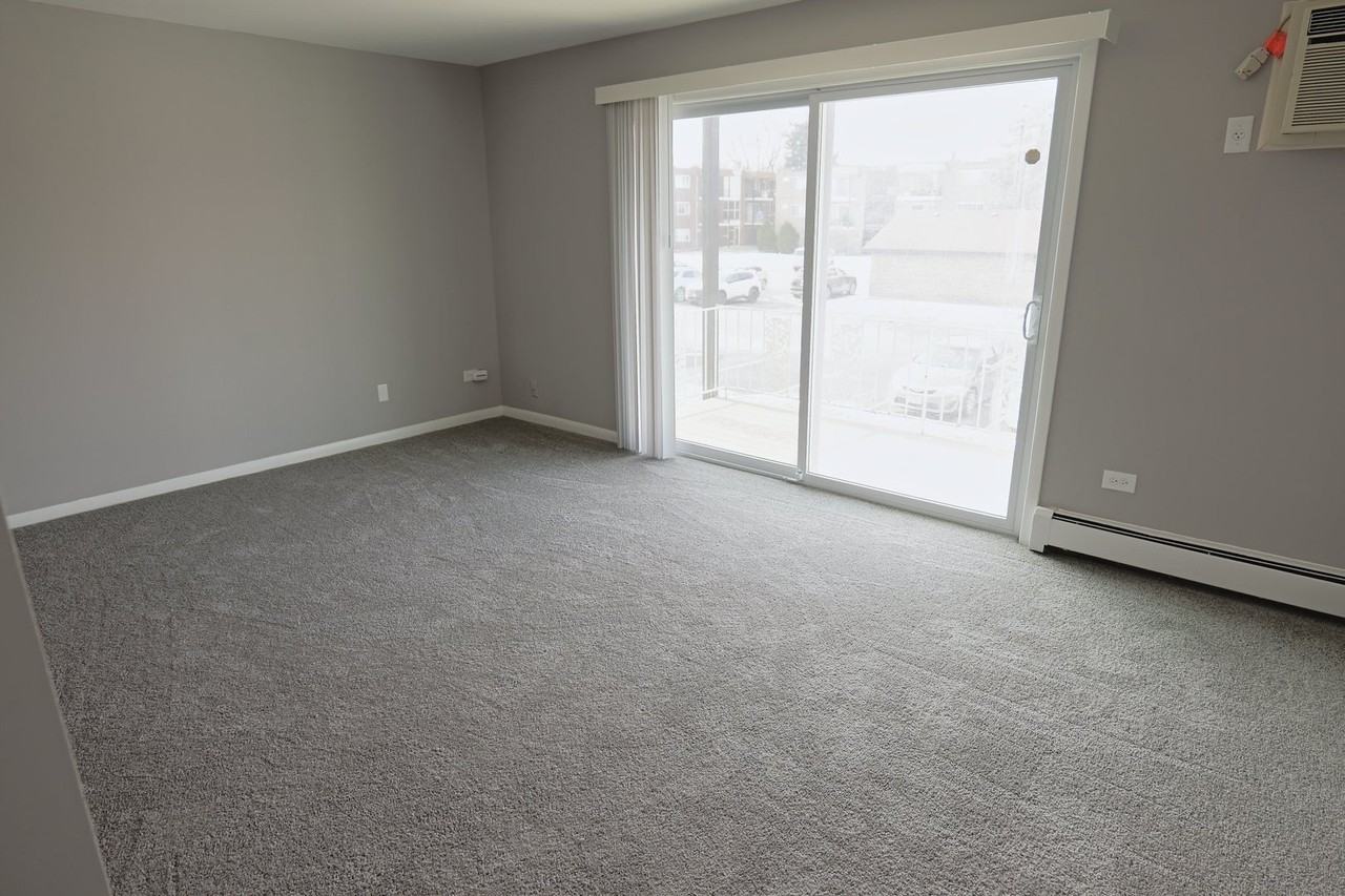 12630 S Alpine Dr Apt 7 #7 - Photo 3 of 9