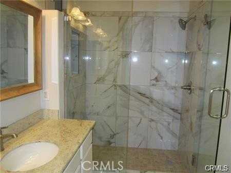 191 California Ct - Photo 7 of 10