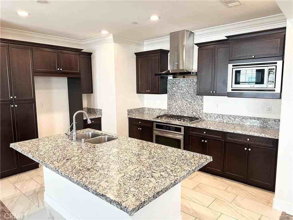 11537 Cantara Dr - Photo 6 of 23