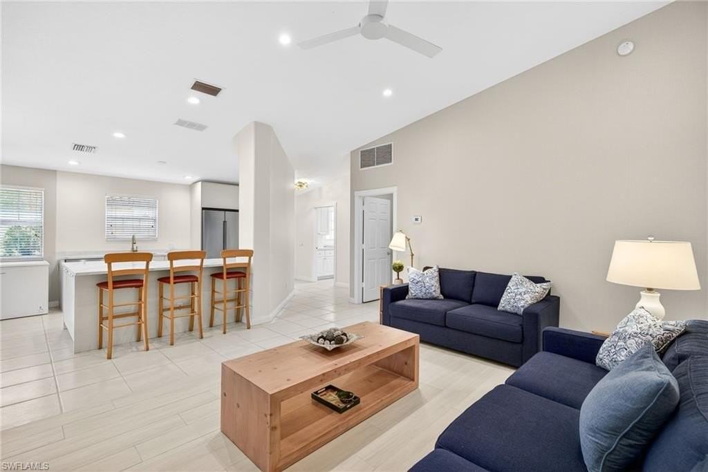 7114 Marconi Ct - Photo 4 of 31