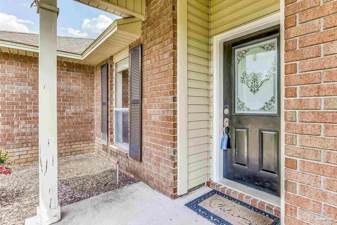 1068 Joaquin Rd - Photo 3 of 23