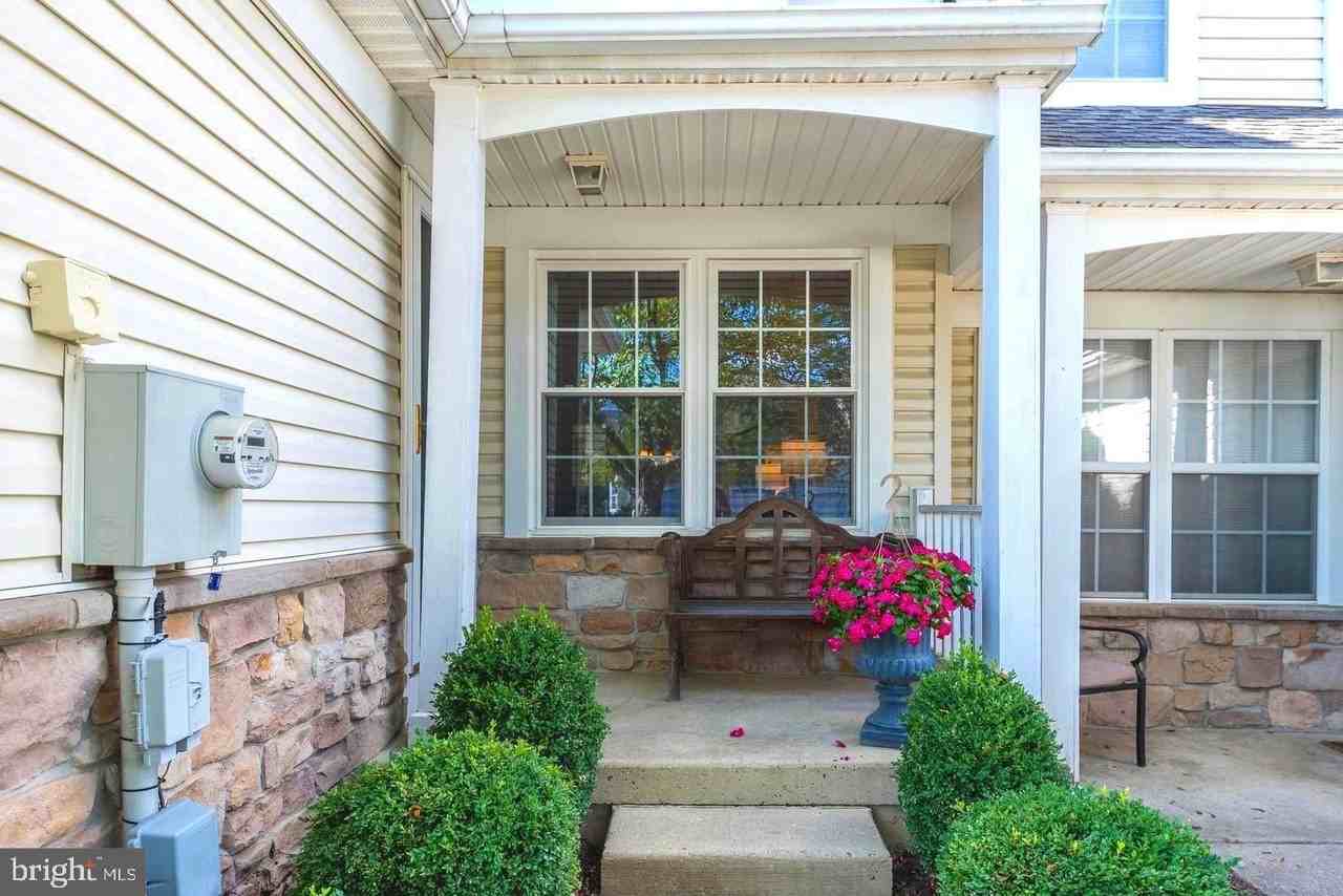 1674 Rockcress Dr - Photo 3 of 29