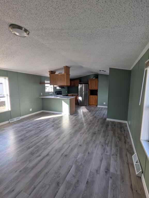 611 W Matthew St - Photo 4 of 12