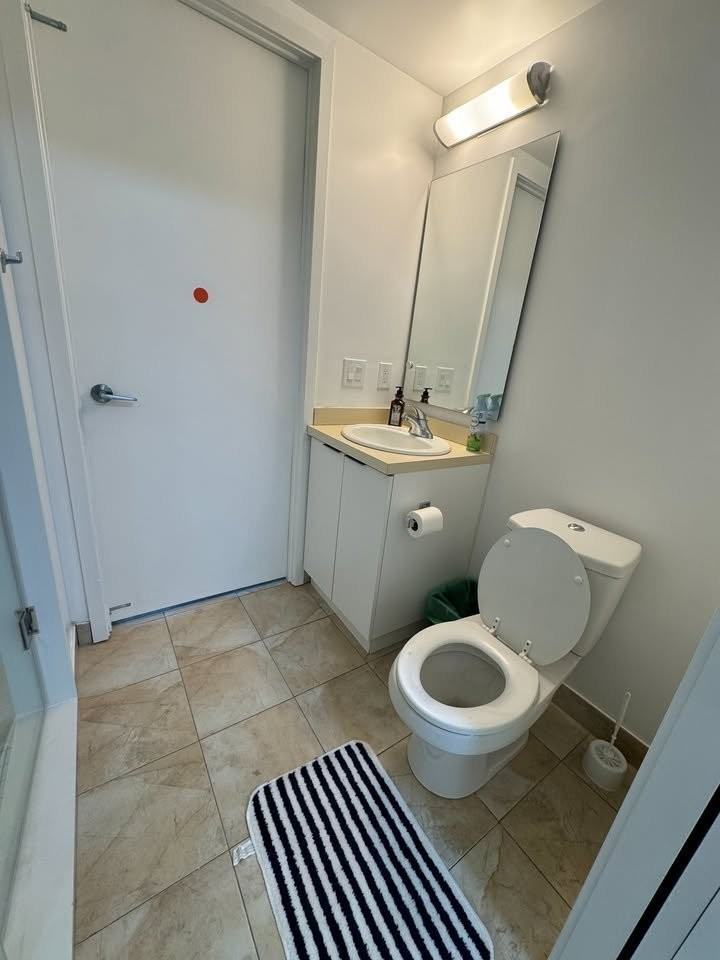 14 York Street #5508 - Photo 5 of 18