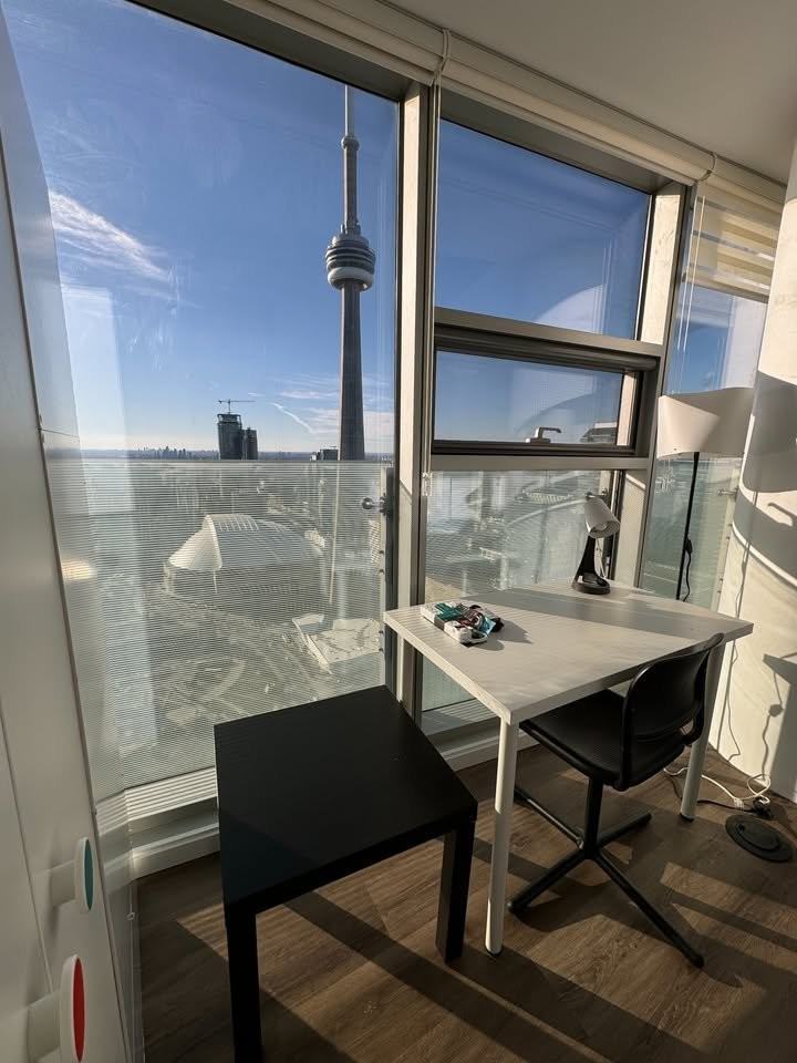 14 York Street #5508 - Photo 3 of 18