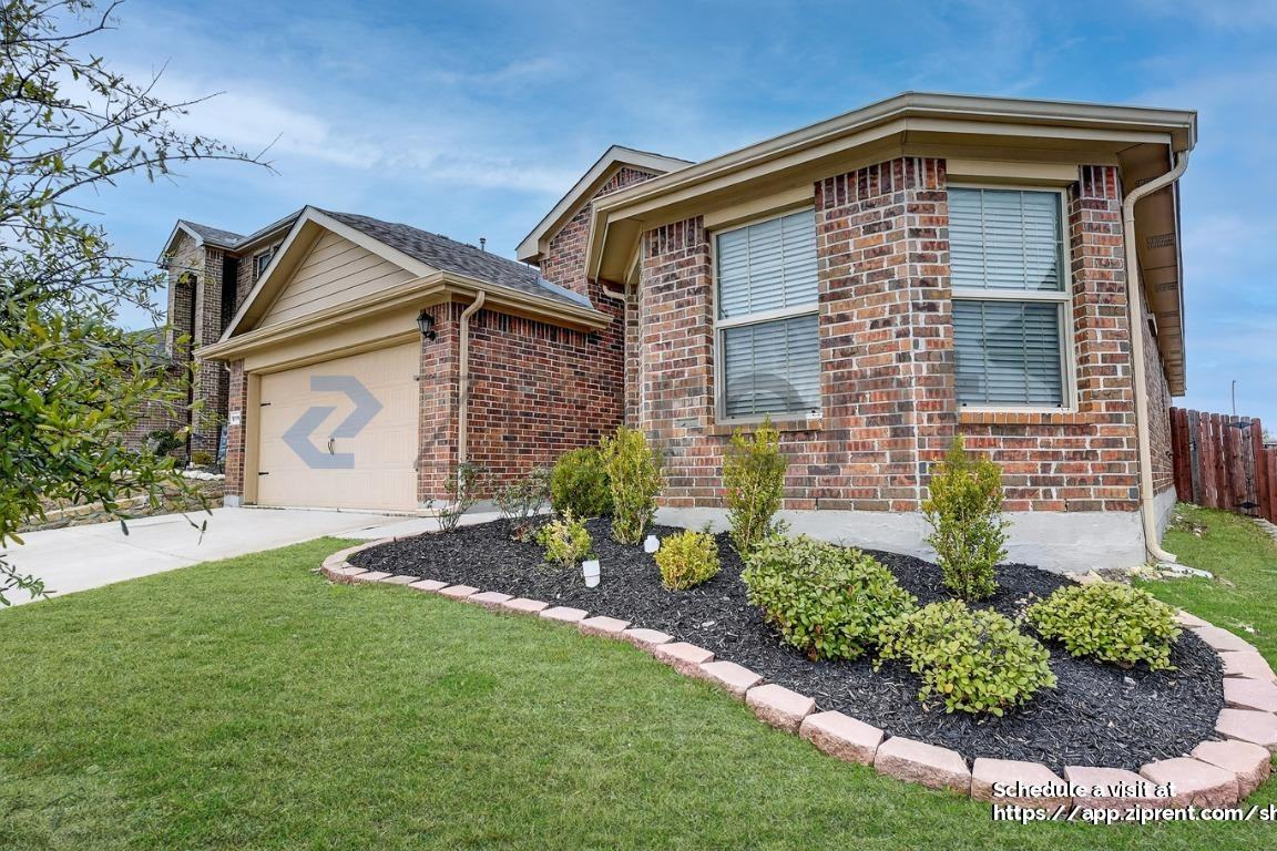 10116 Clemmons Rd - Photo 2 of 28