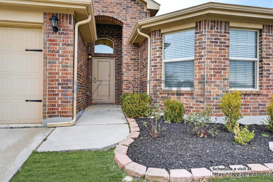 10116 Clemmons Rd - Photo 4 of 28