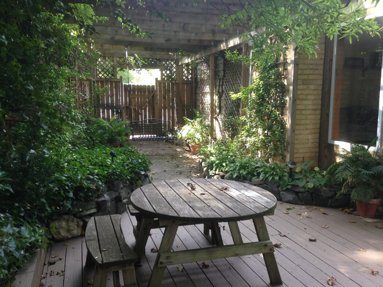 8596 Coral Gables Lane - Photo 2 of 15