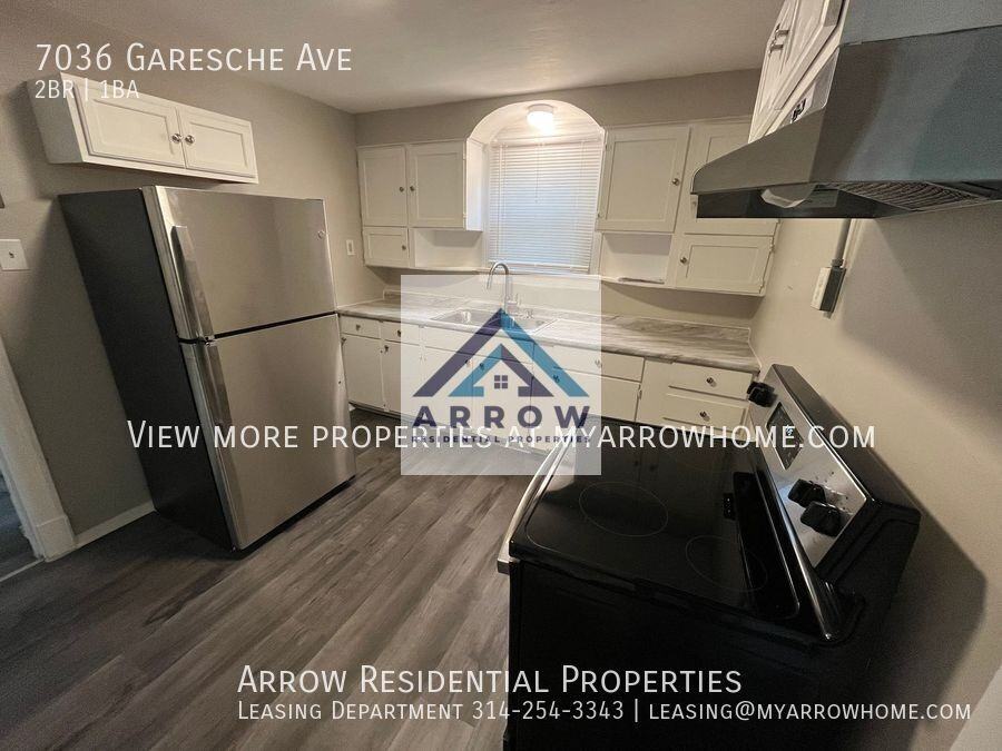 7036 Garesche Ave - Photo 2 of 16