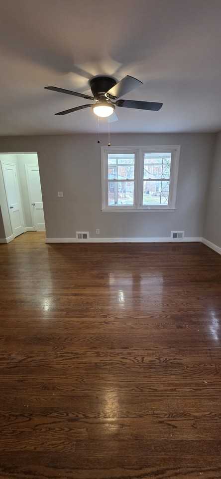 3909 Rosecrest Ave - Photo 2 of 17