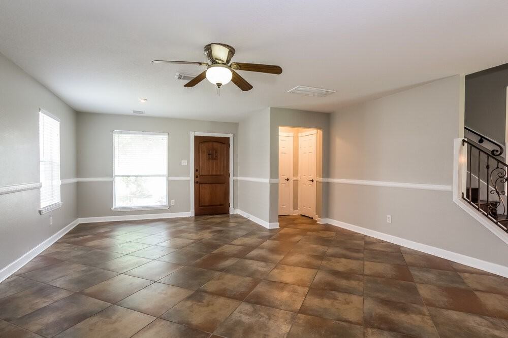 7322 Fox Forest Trl - Photo 2 of 16