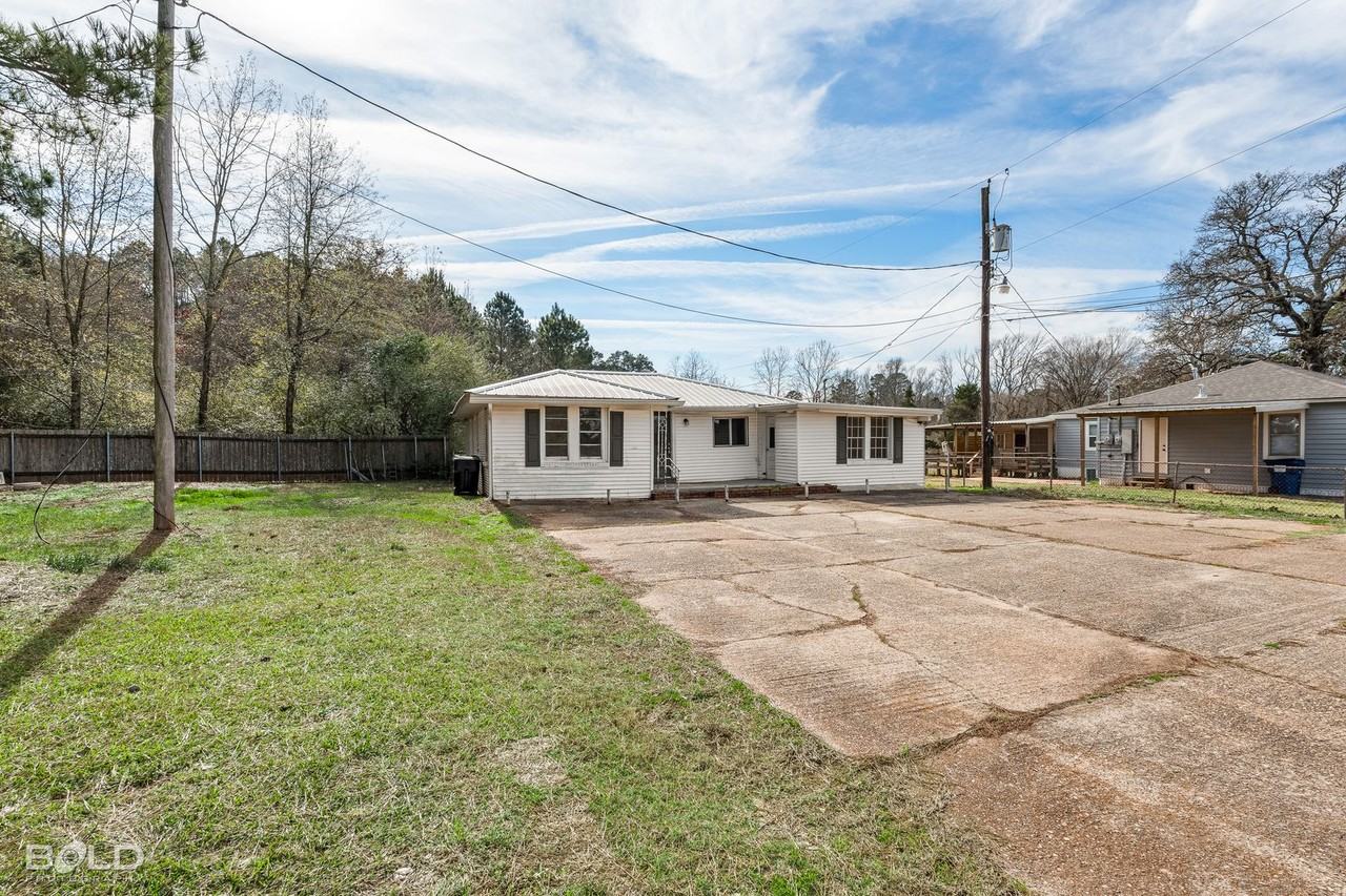 5834 Highway 80 - Photo 7 of 31