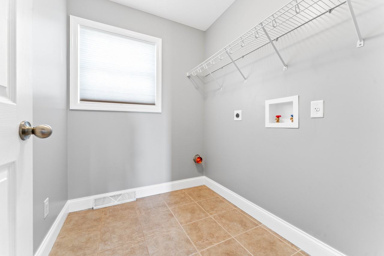 215 Tarbert Ct #TH - Photo 5 of 19