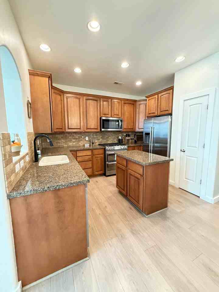 10938 S Topview Rd - Photo 6 of 24