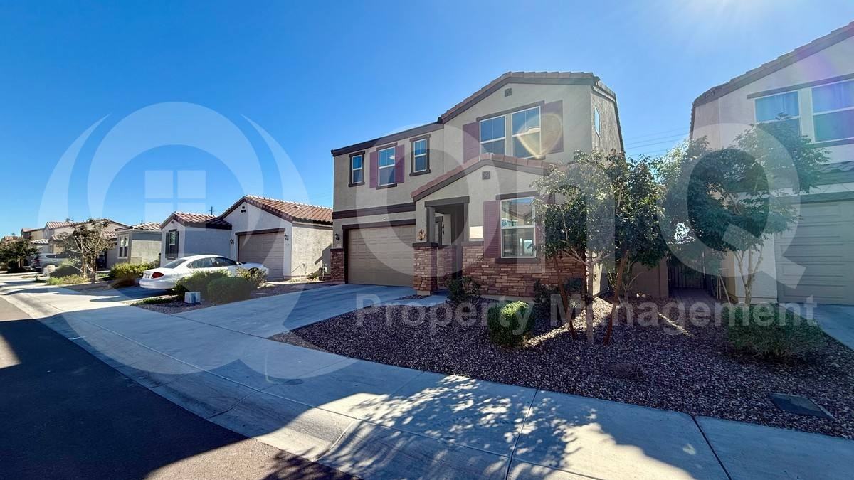 2439 W Kowalsky Ln - Photo 2 of 10