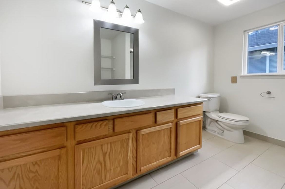 17007 Se 19th St #3 - Photo 7 of 14