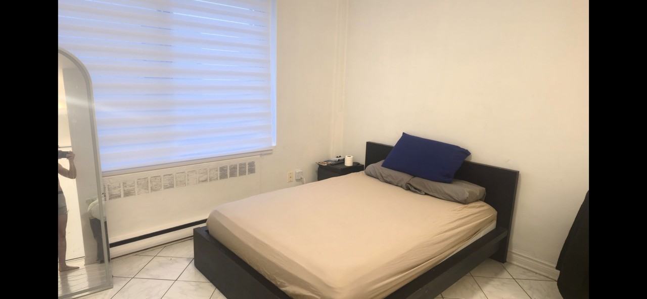 3530 Rue Durocher #20 - Photo 2 of 7