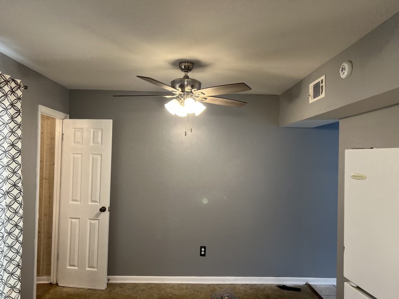 1814 Regal Dr - Photo 7 of 13