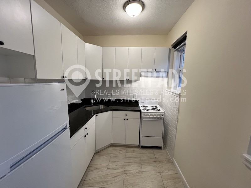 2018 Commonwealth Avenue #33 - Photo 4 of 22