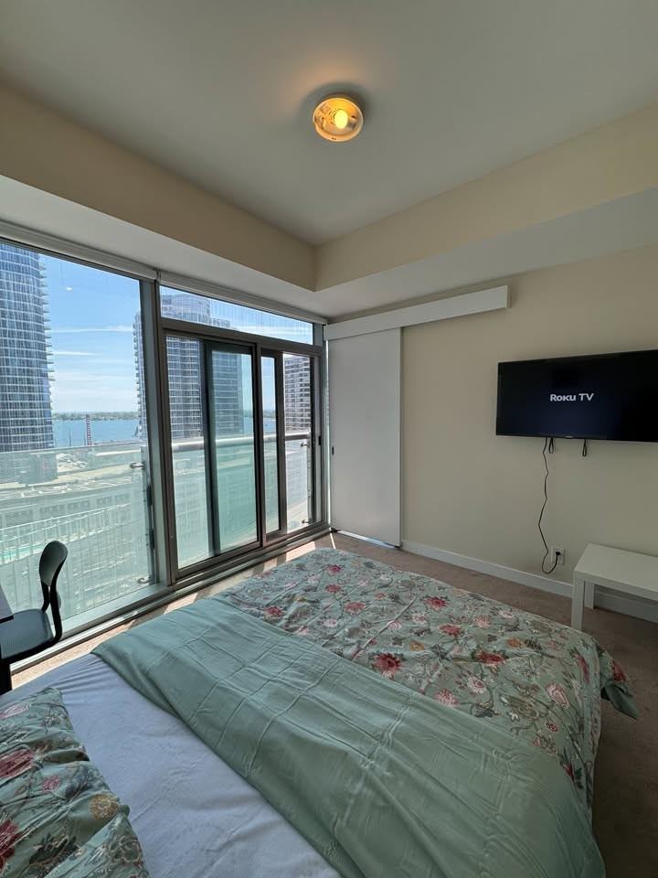 12 York Street #1104 - Photo 4 of 18