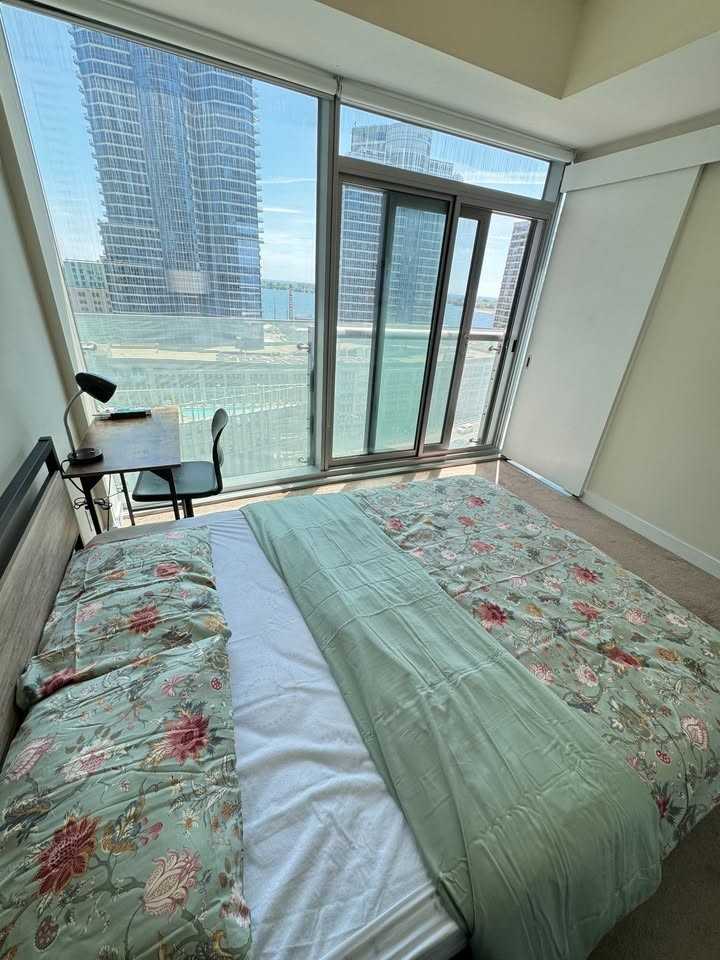 12 York Street #1104 - Photo 3 of 18