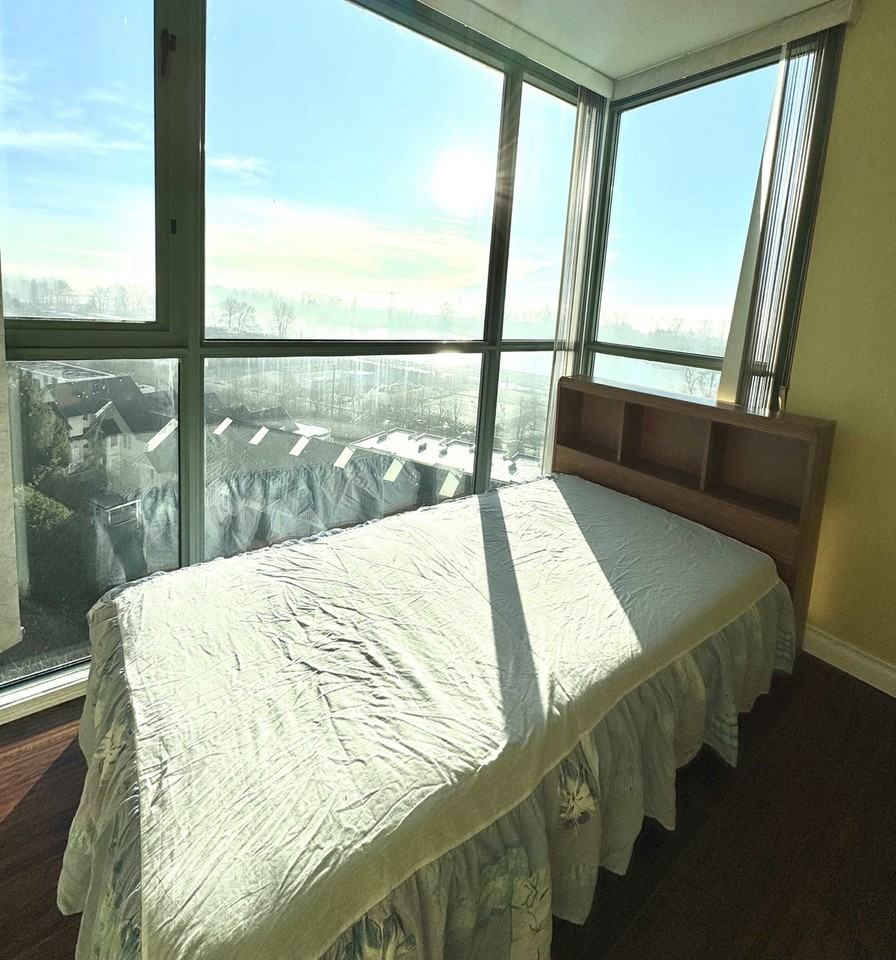 2733 Chandlery Place #10 - Photo 7 of 18