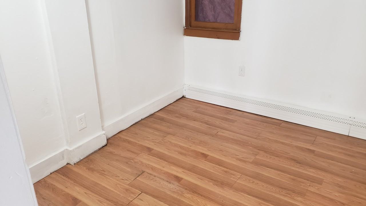 4 Essex Ave #1 - Photo 3 of 18