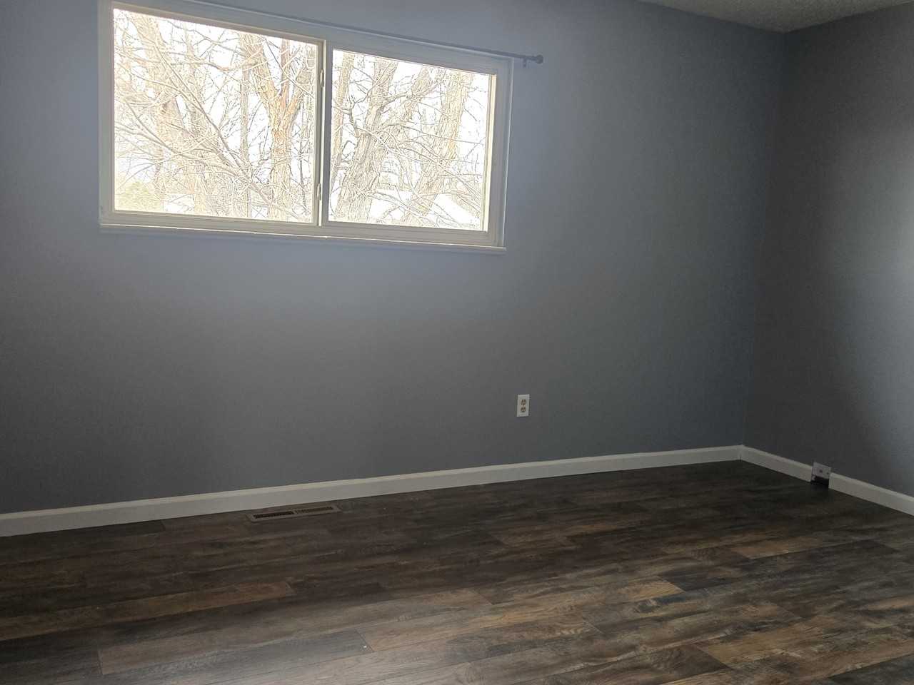 807 Hutchinson Dr #1 - Photo 3 of 9