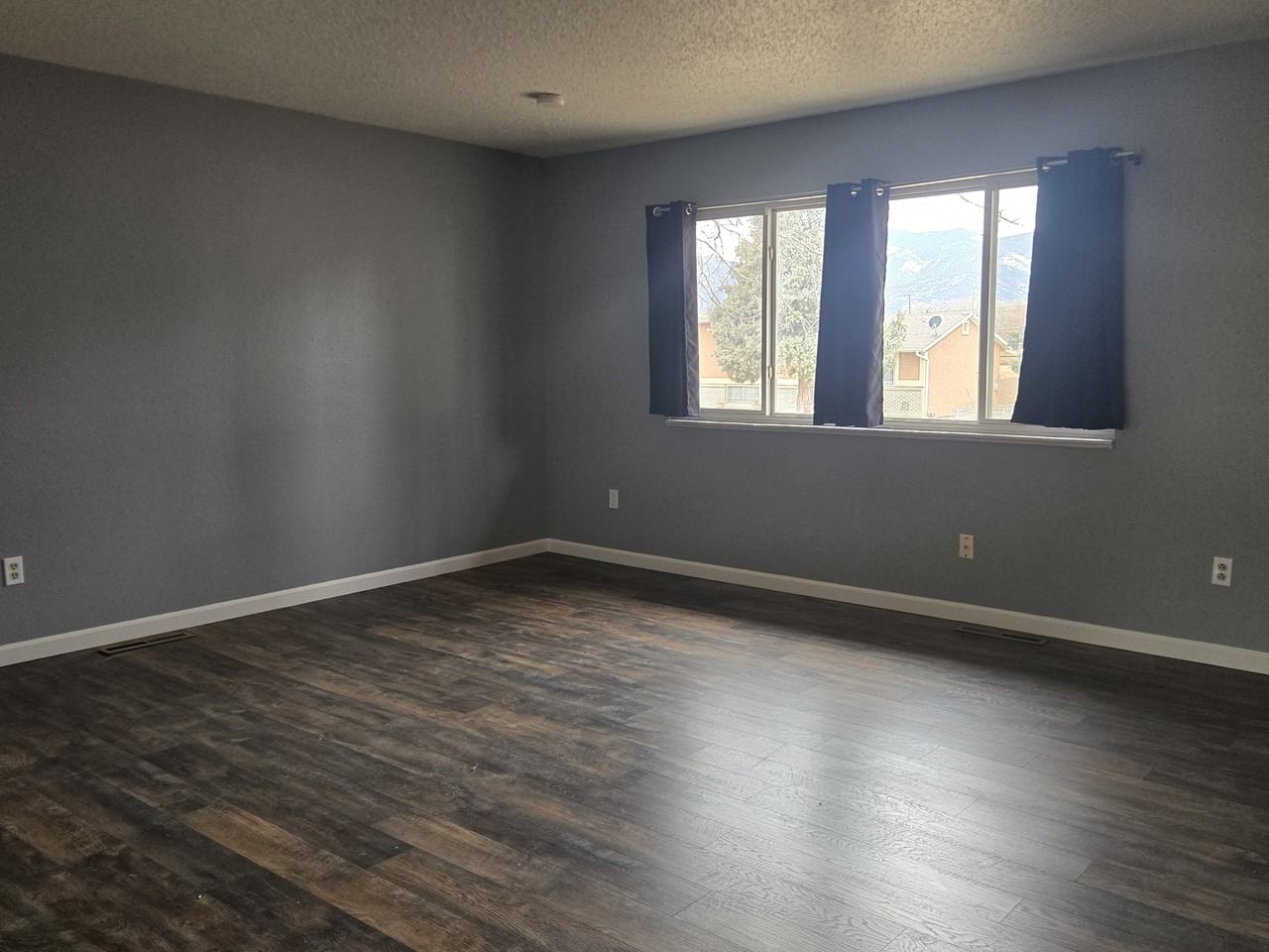 807 Hutchinson Dr #1 - Photo 7 of 9