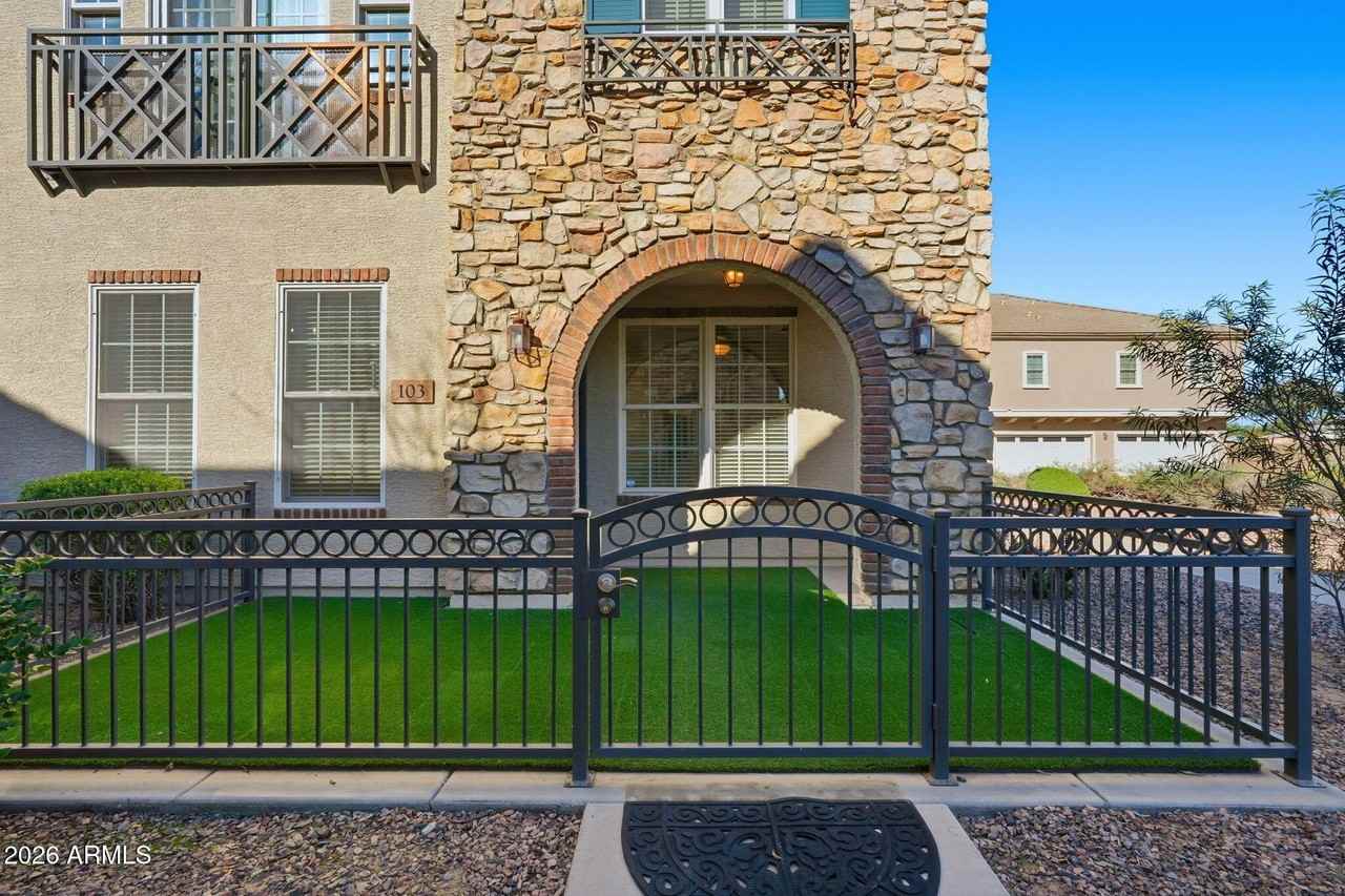 4757 E Waterman St Unit 103 #103 - Photo 3 of 27