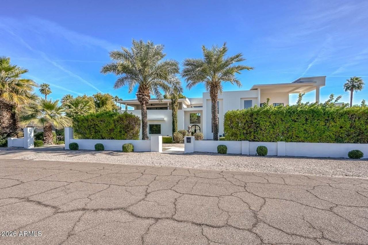 5001 N Chiquita Ln - Photo 3 of 50