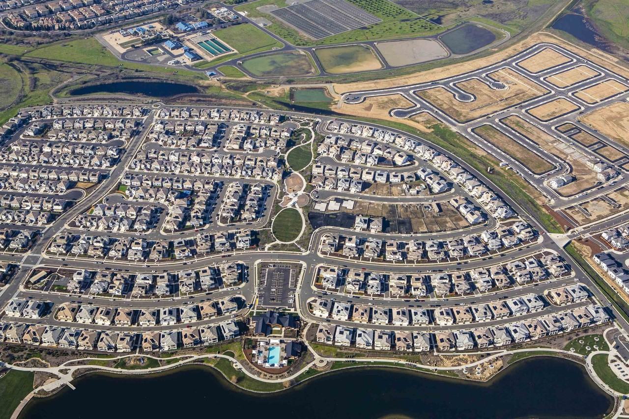 2282 Solace Vis - Photo 4 of 22