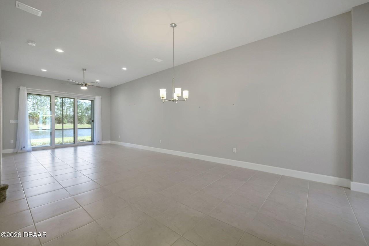 42 Longridge Ln - Photo 3 of 20