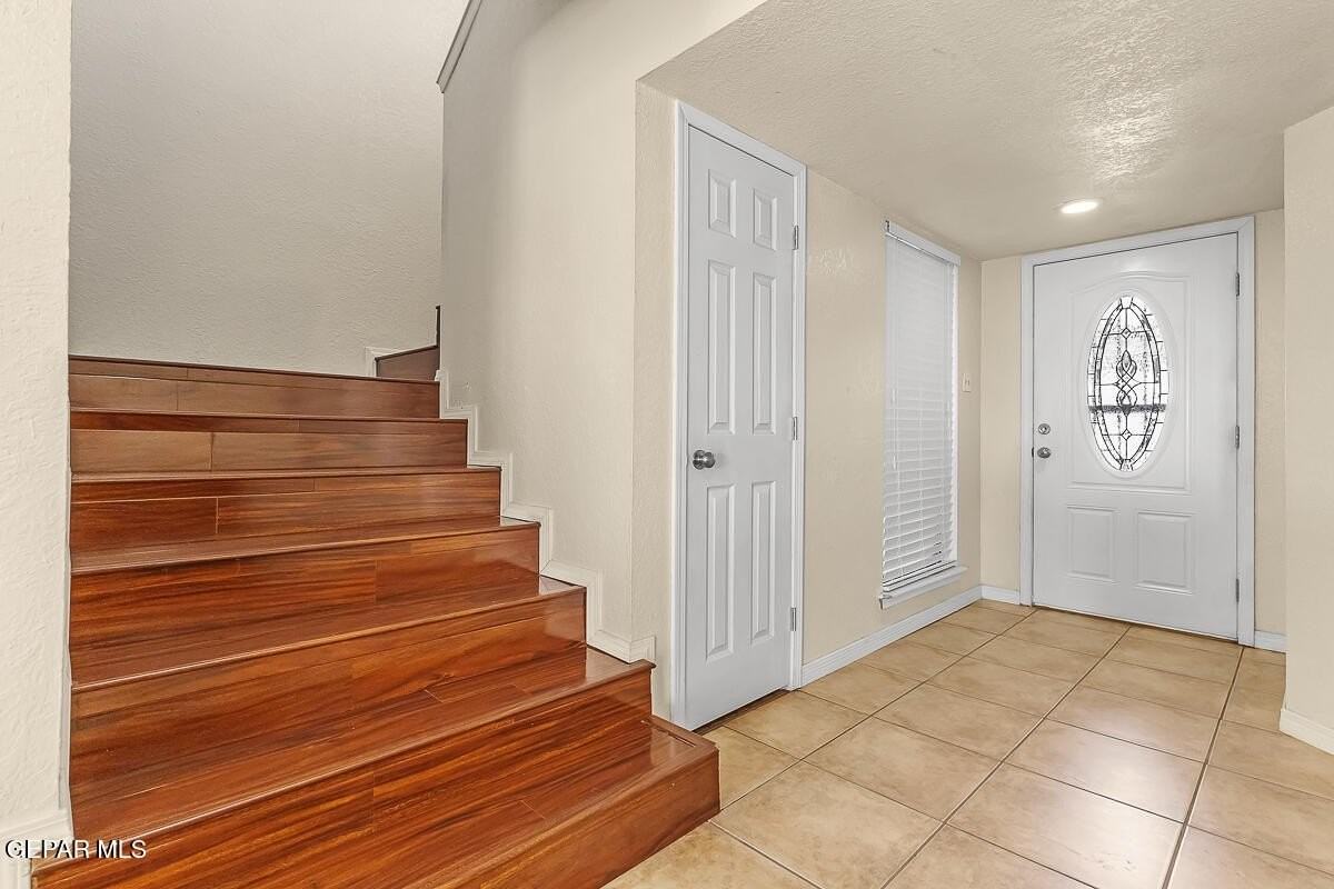 150 Silver Shadow Dr Apt D #D - Photo 3 of 31