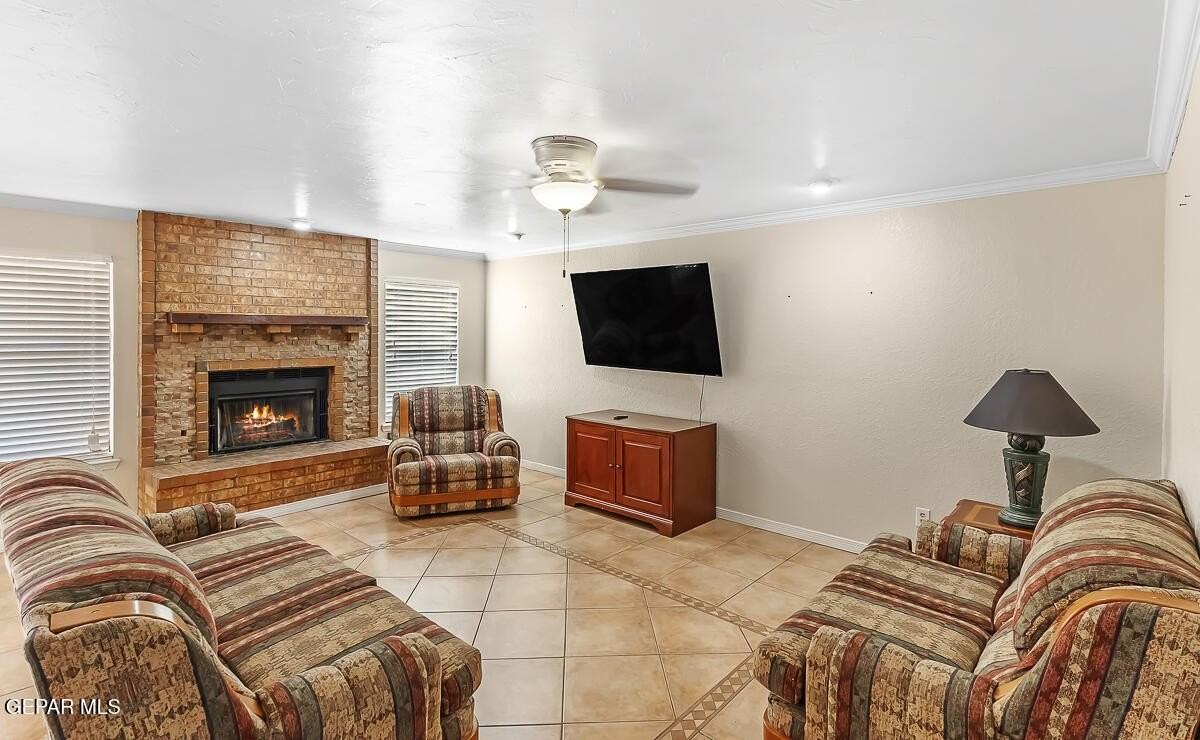 150 Silver Shadow Dr Apt D #D - Photo 4 of 31